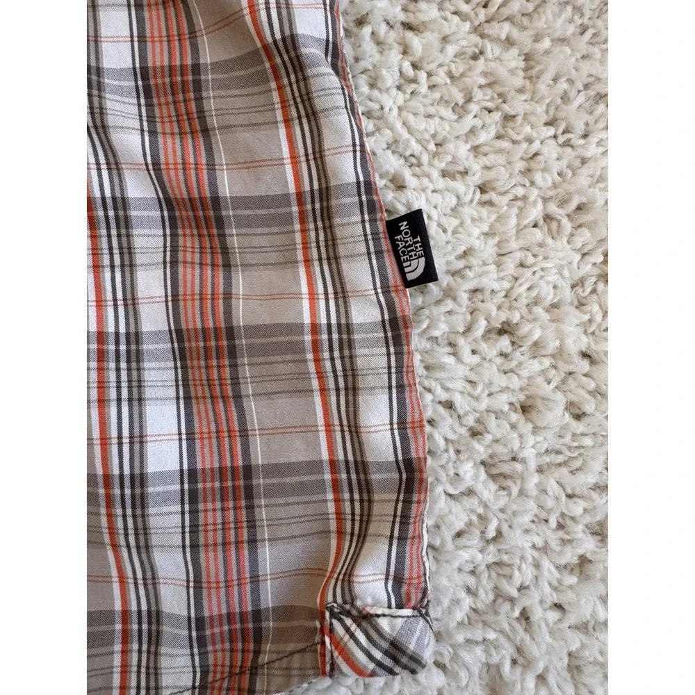 The North Face Button Up Shirt Mens XL Brown Plaid Excellent Hiking Short Sleeve